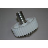 Выходная шестерня для мясорубок kenwood MG700/710/720 KW712652